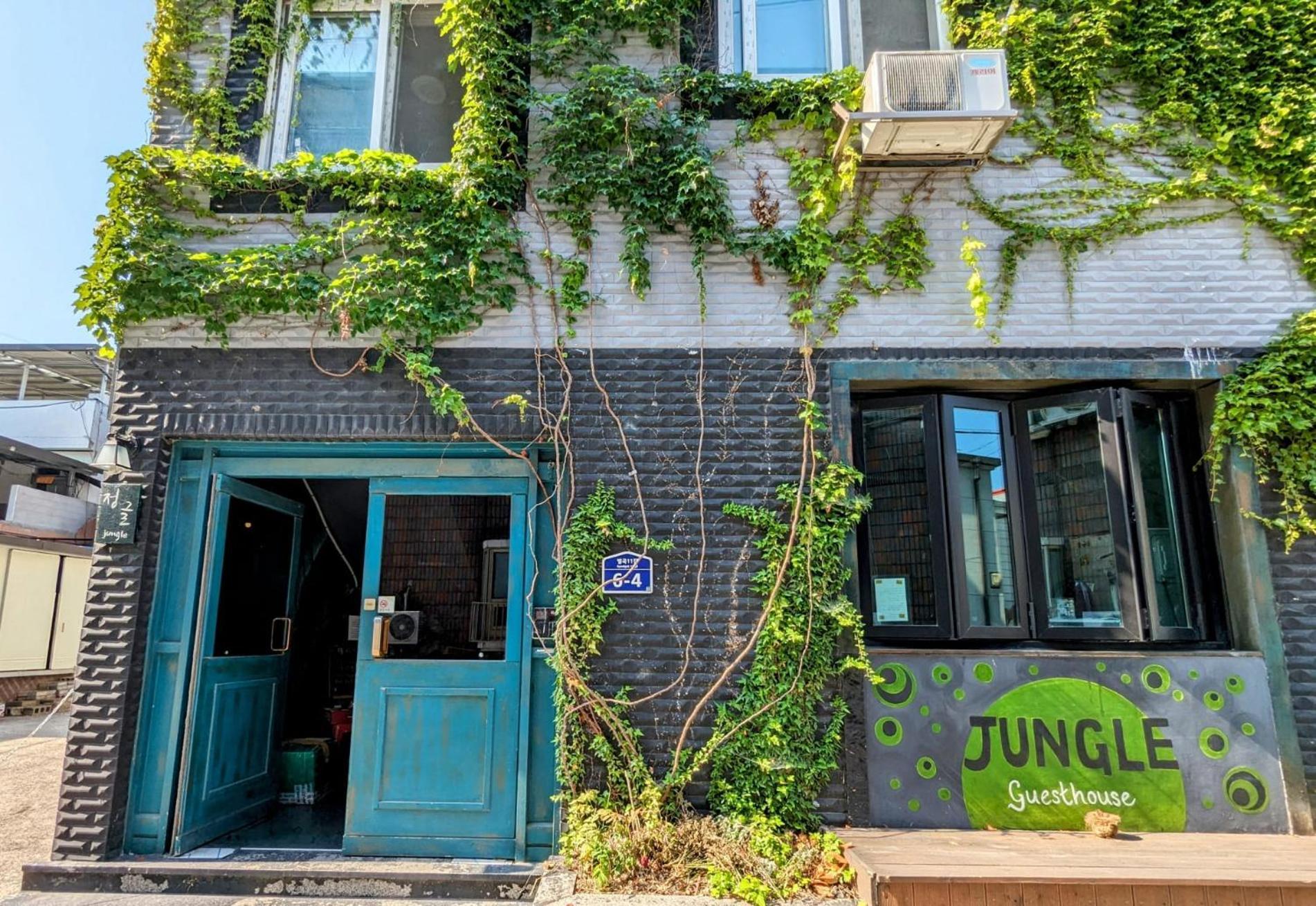 Jungle Guesthouse Danyang Exteriör bild